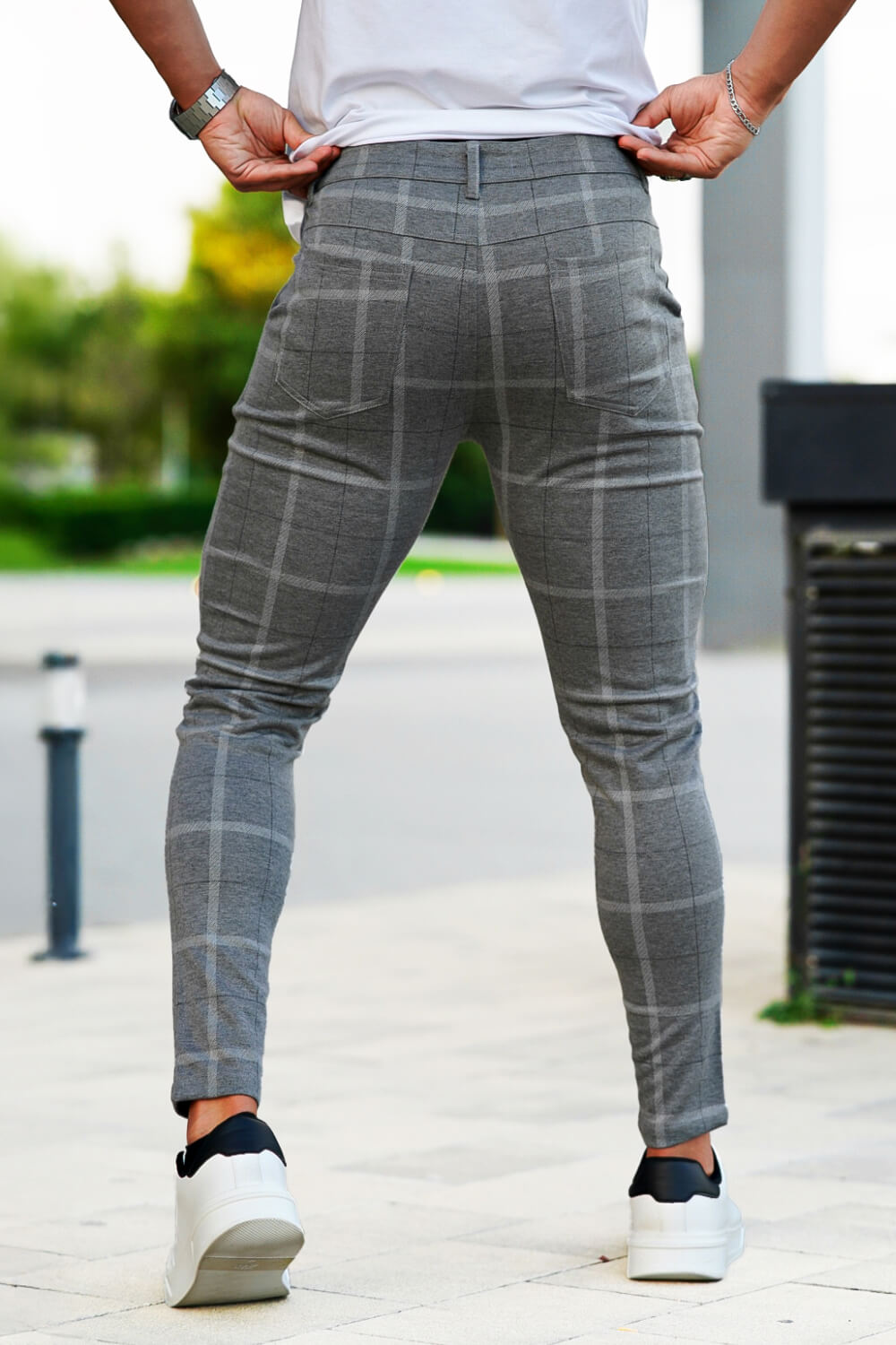 Men Grey Pant - Plaid