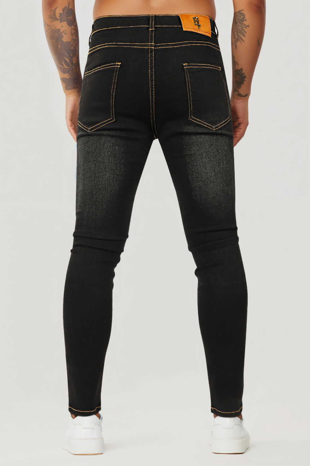 GT5 Relaxed Skinny Jean - Black