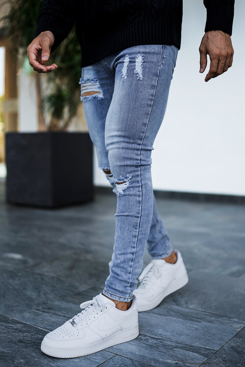 Light Blue Skinny Jeans - Ripped