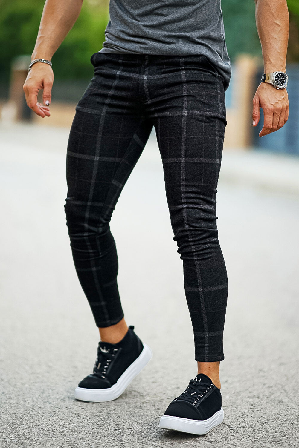 black skinny chino pants