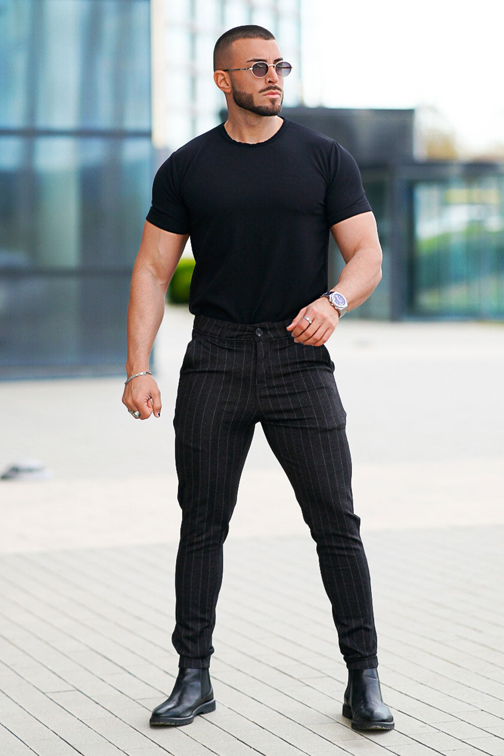 Best Chino pants - Black & Vertical Stripe