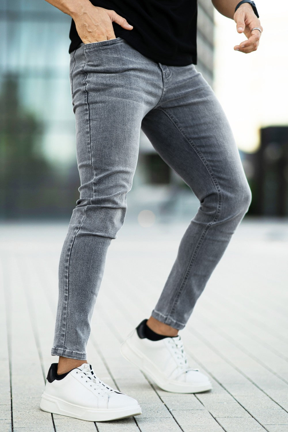 Gingtto Relaxed Skinny Jeans - Hellblau (Vorverkauf)