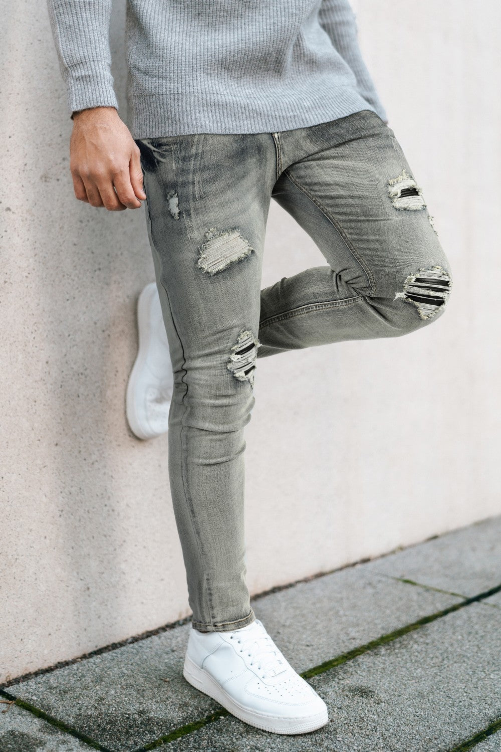 Men's Ripped Knee Skinny Jean - Light Blue