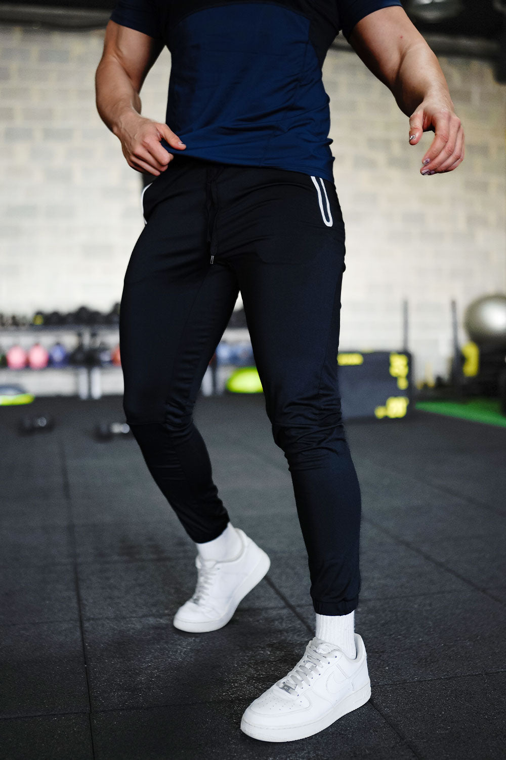  Men's Gym Fitness Workout Pants Bodybuilding Tapered