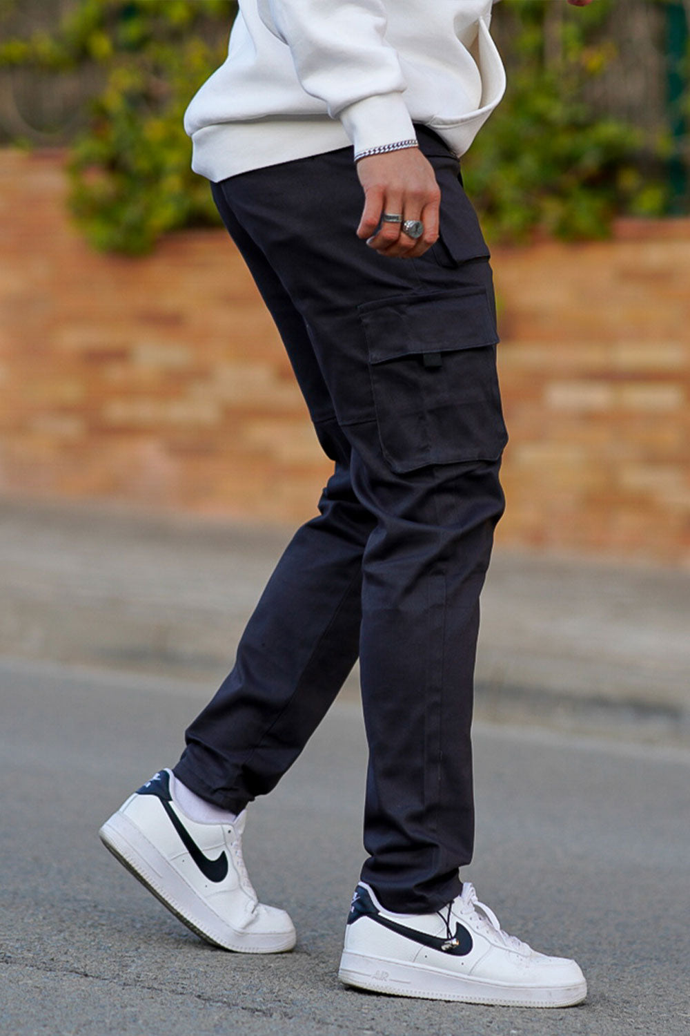 black slim cargo pants