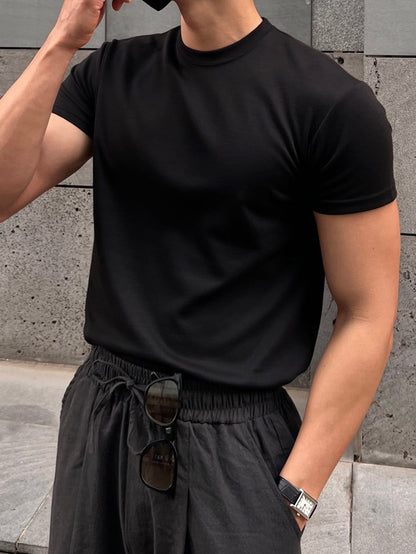 Men Solid Round Neck Tee