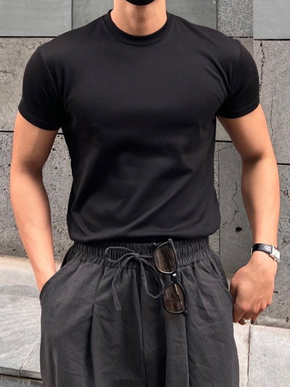 Men Solid Round Neck Tee